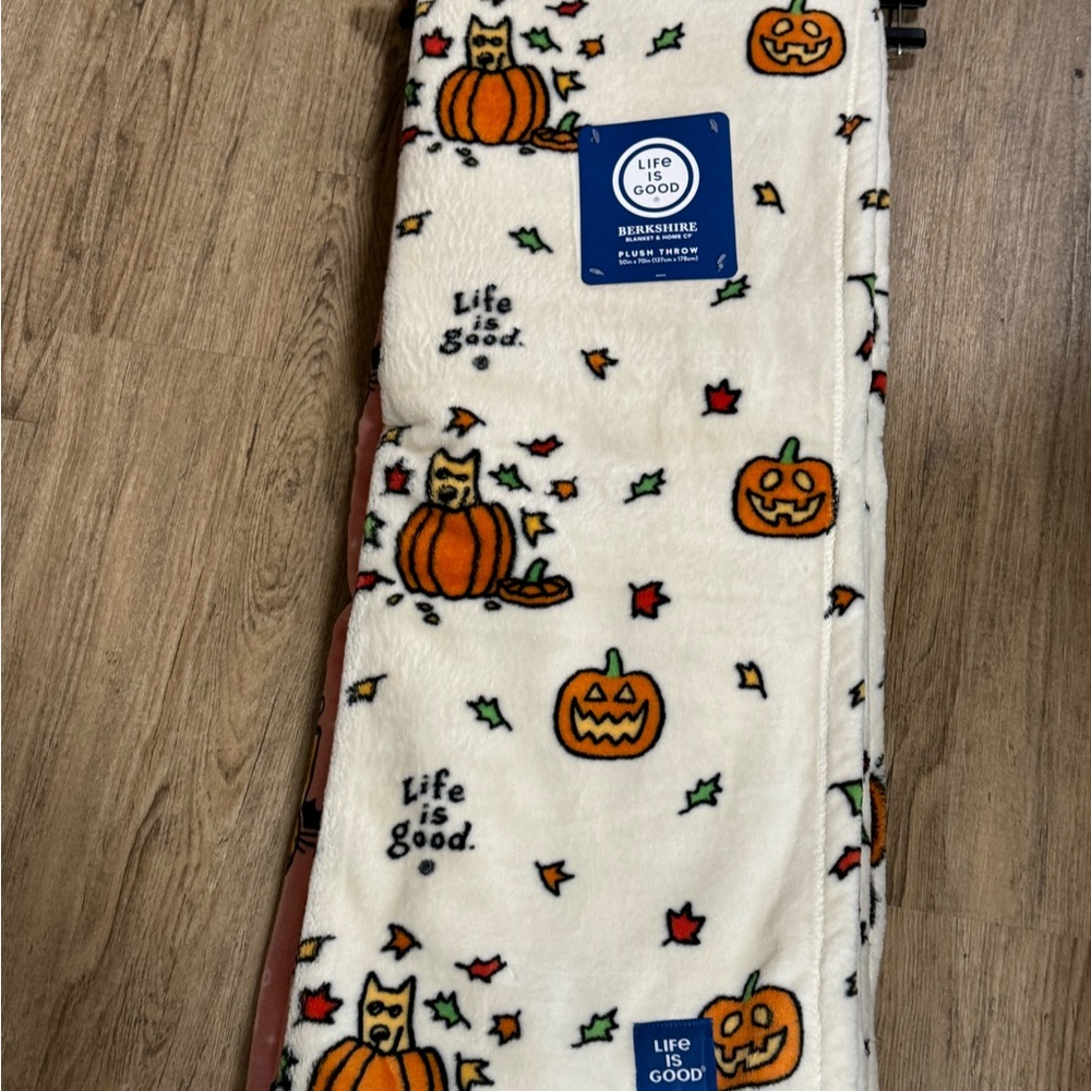 Life Is Good Cream Halloween Blanket with Pumpkins and Owls